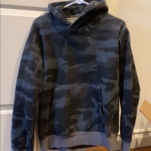 Aritzia camo hoodie